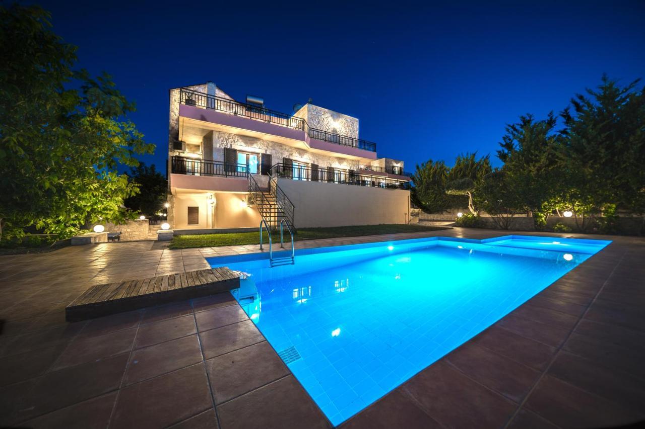Villas Louloudaki Loutra المظهر الخارجي الصورة