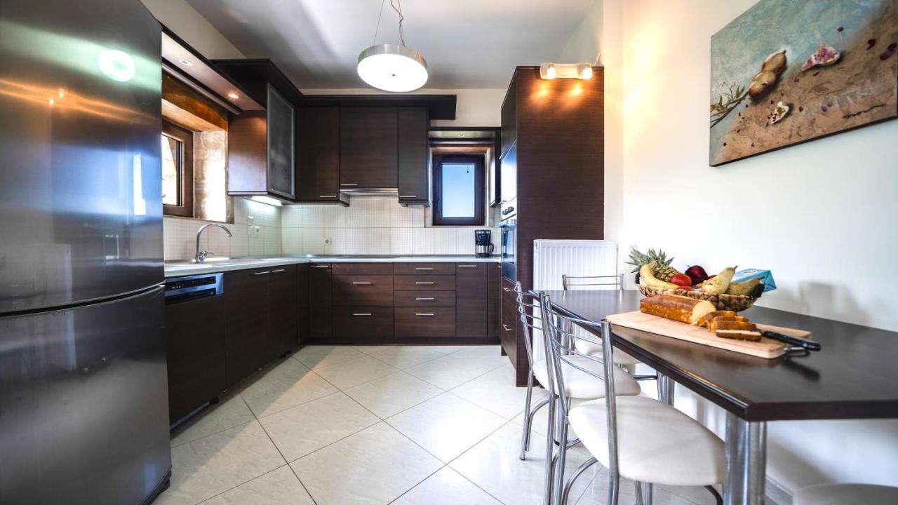 Villas Louloudaki Loutra المظهر الخارجي الصورة