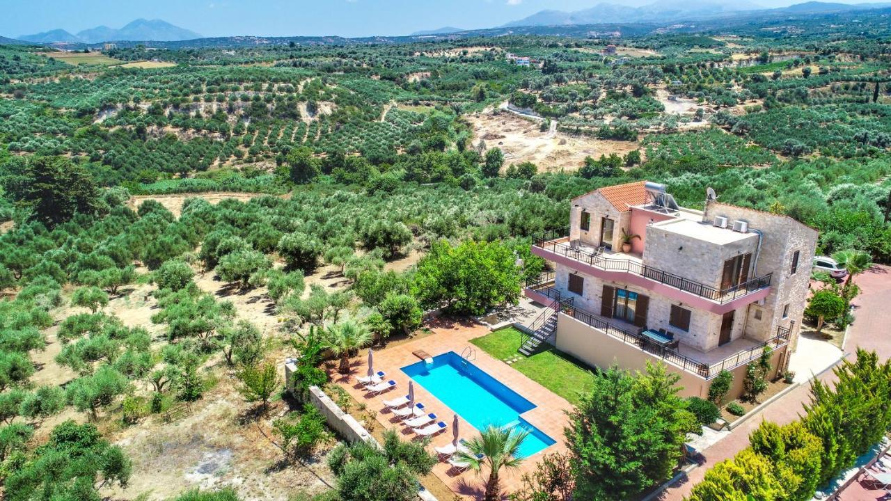 Villas Louloudaki Loutra المظهر الخارجي الصورة