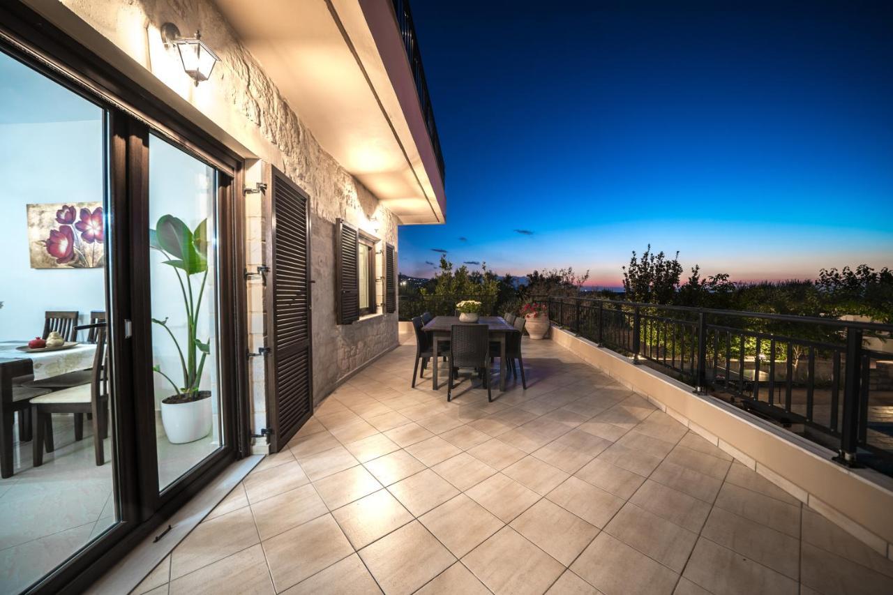Villas Louloudaki Loutra المظهر الخارجي الصورة