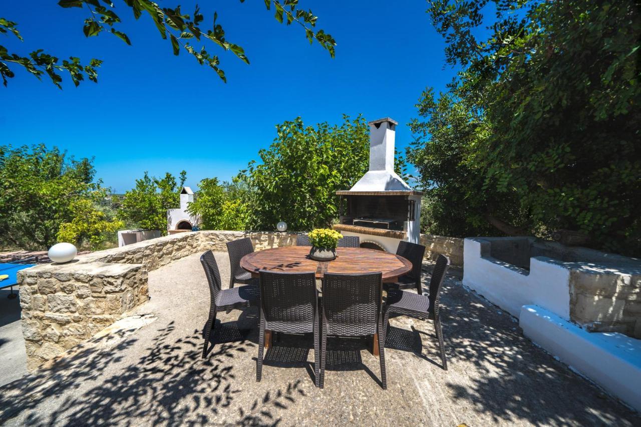 Villas Louloudaki Loutra المظهر الخارجي الصورة
