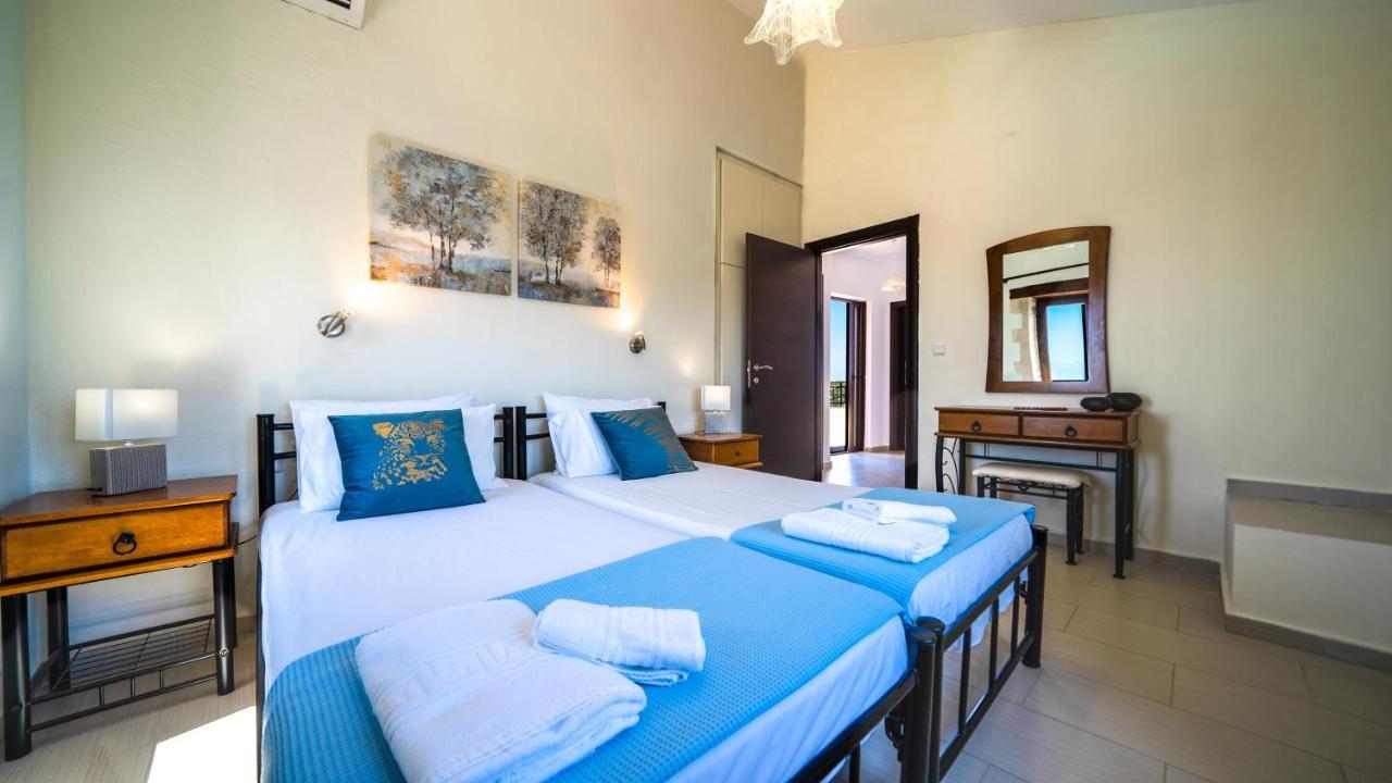 Villas Louloudaki Loutra المظهر الخارجي الصورة